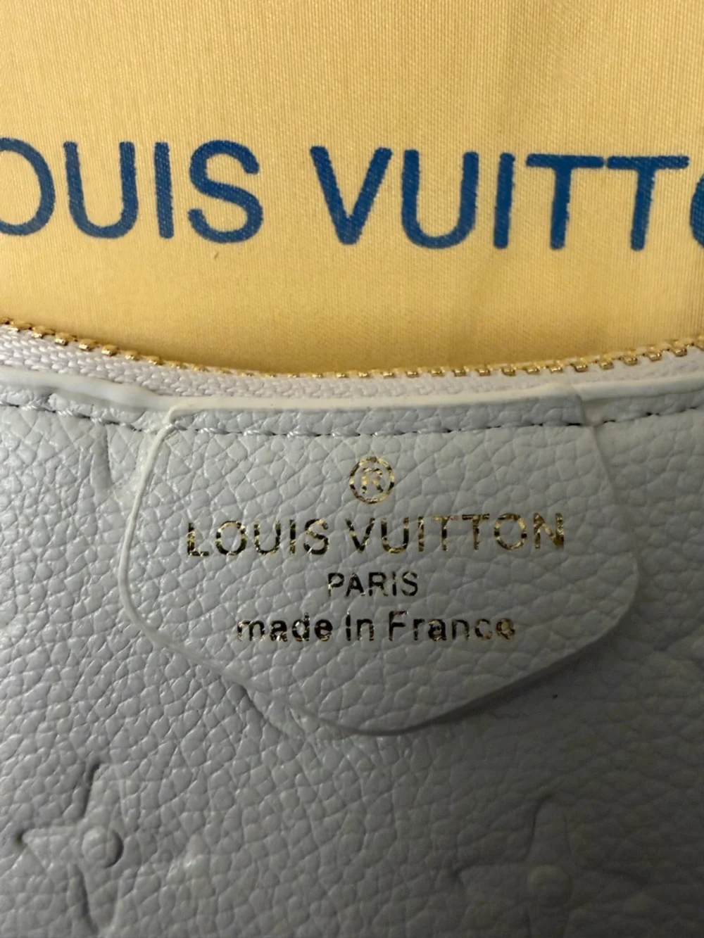 Louis Vuitton White Empreinte Mini Pochette with Gold Hardware - Picture 3 of 5